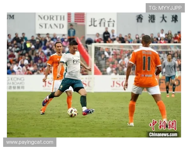 去年足球界悲痛一刻哪位传奇明星离世引发全球哀悼